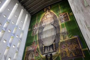 coventry cathedral 2 sm.jpg